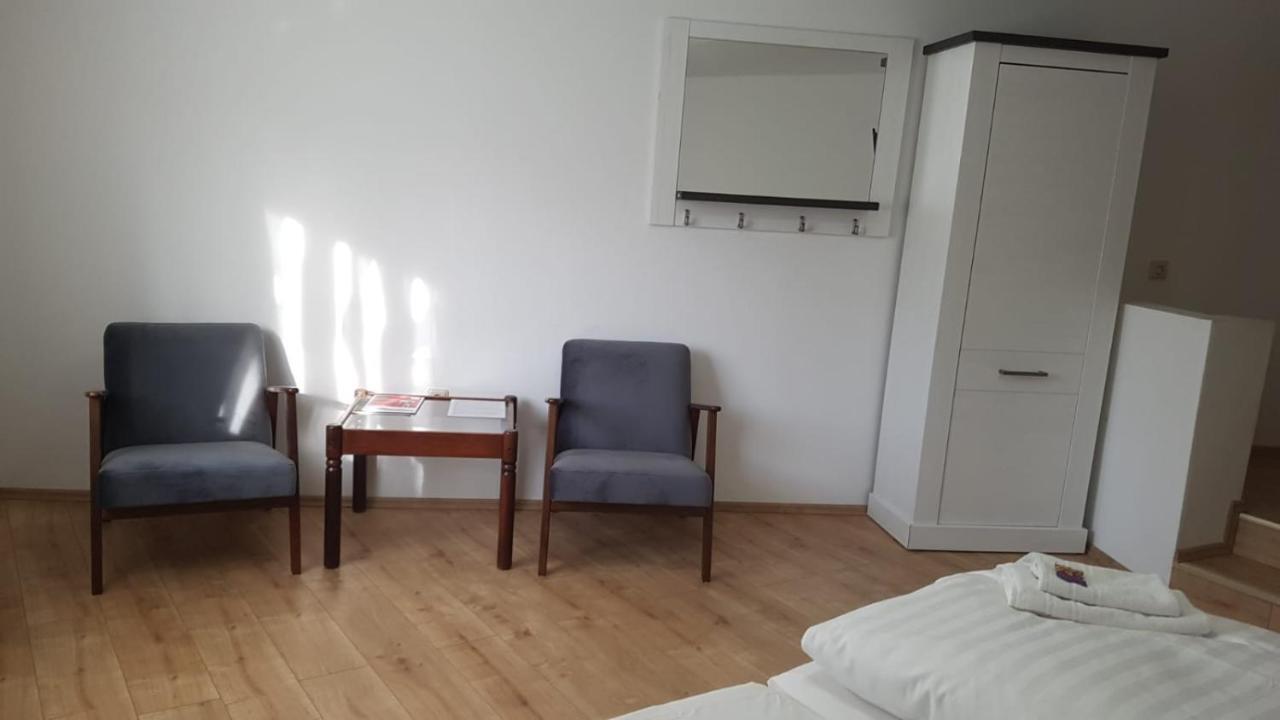 Pension New Nomads Zesch Zewnętrze zdjęcie